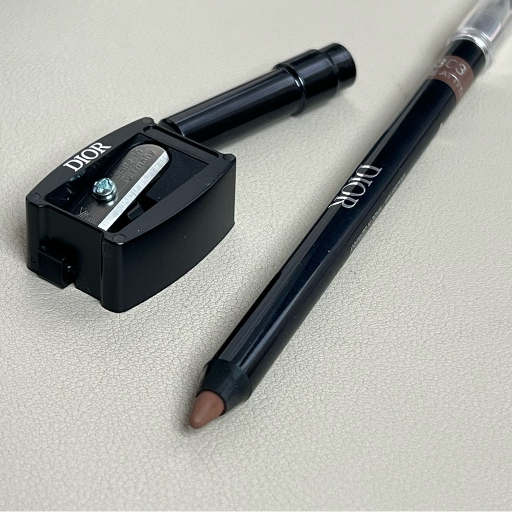 Dior lip liner